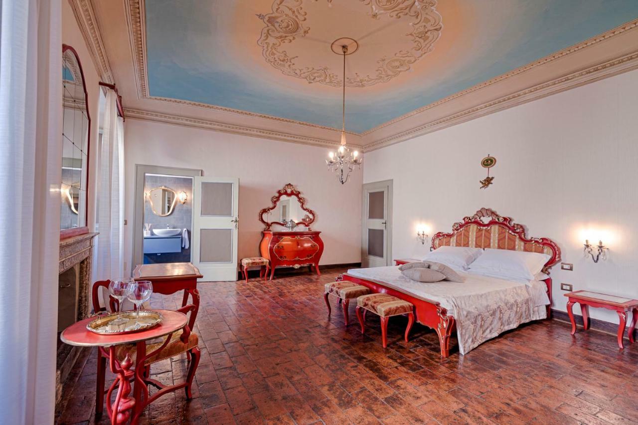 Bed and Breakfast Antica Bifora Rsm Сан-Марино Екстер'єр фото